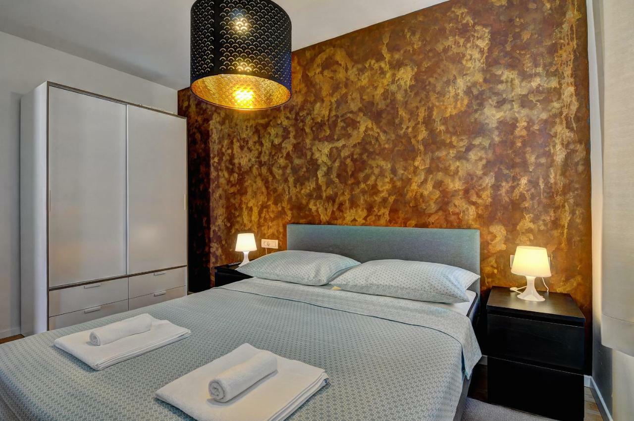 Апартаменты Apartman M Пула Экстерьер фото